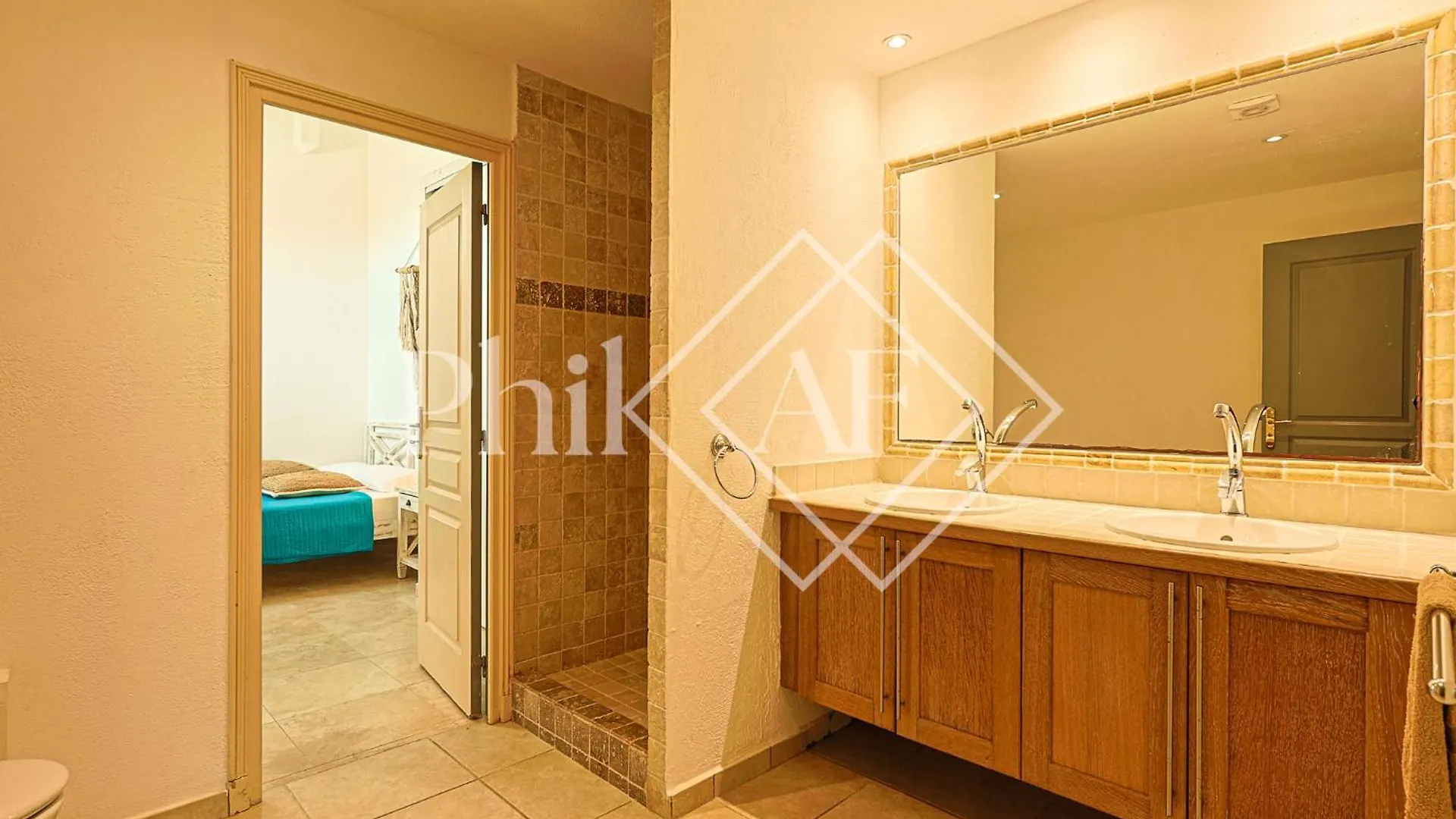 Apartment 5 Bed-Rooms Beach-Front Duplex Of 189 M2 At Orient Beach Colombier