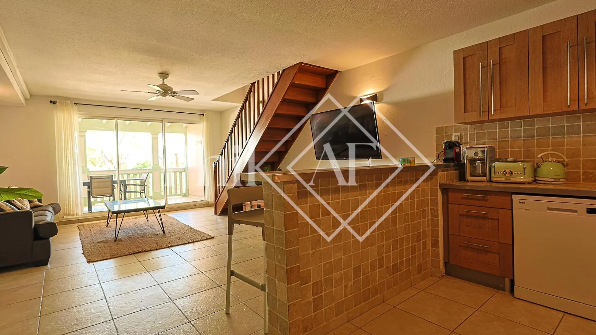 Apartment 5 Bed-Rooms Beach-Front Duplex Of 189 M2 At Orient Beach Colombier