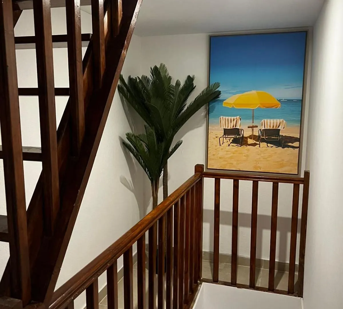 Apartment 5 Bed-Rooms Beach-Front Duplex Of 189 M2 At Orient Beach Colombier